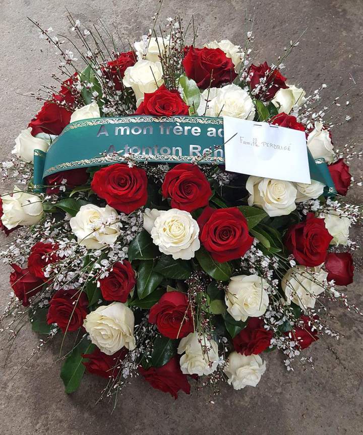 Des bouquets de fleurs personnalisés pour les funérailles de vos proches.